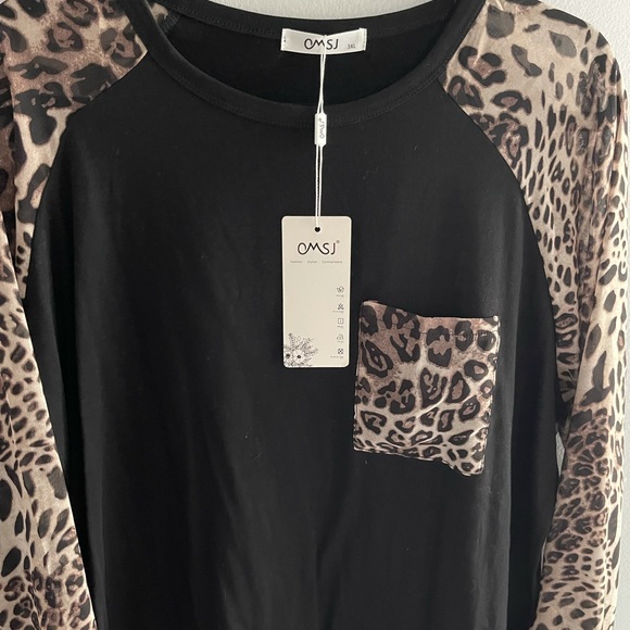 Sheer sleeves Black & Leopard 🐆 Top 3XL - Picture 2 of 5